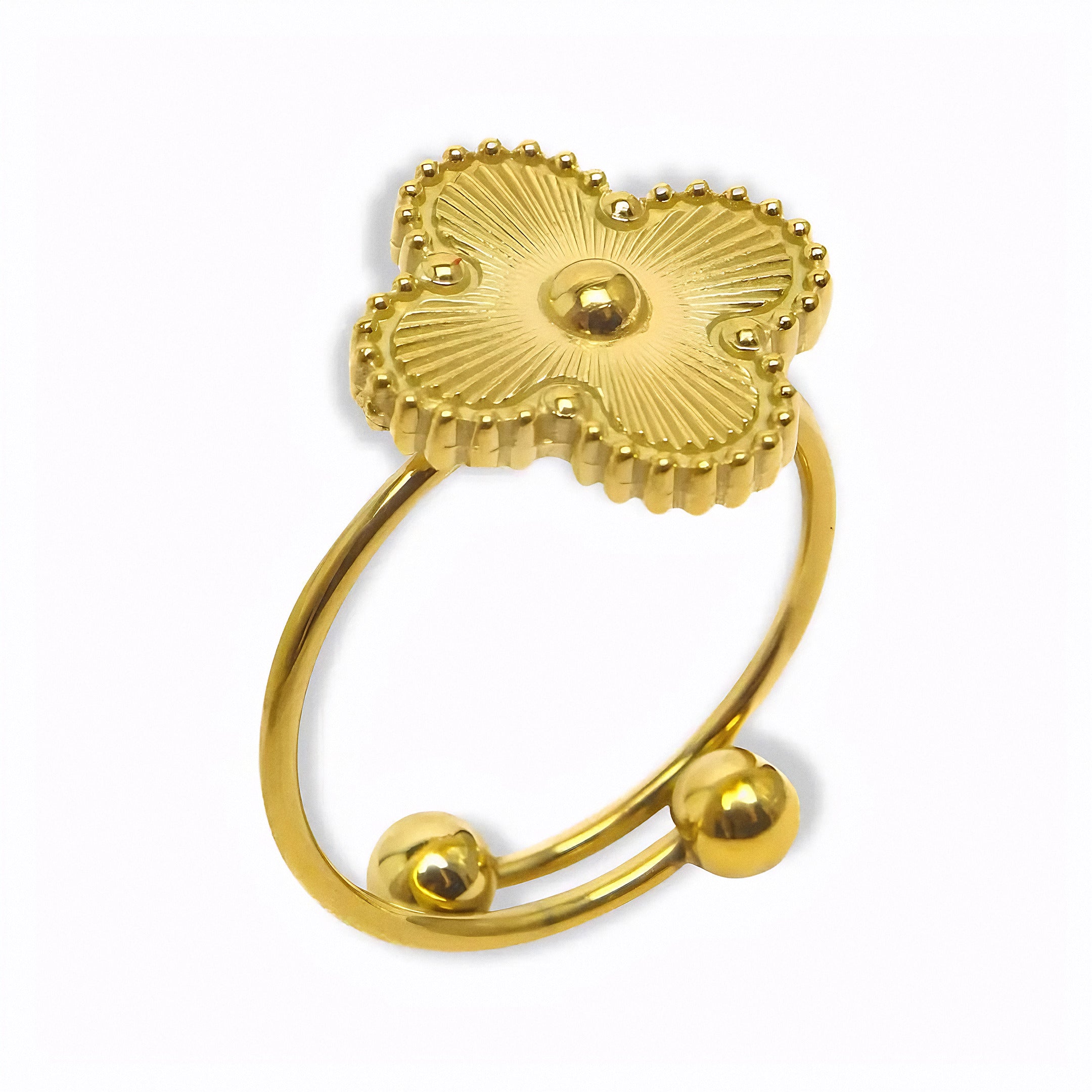 Glozya Clover Ring — studio product photo on white background