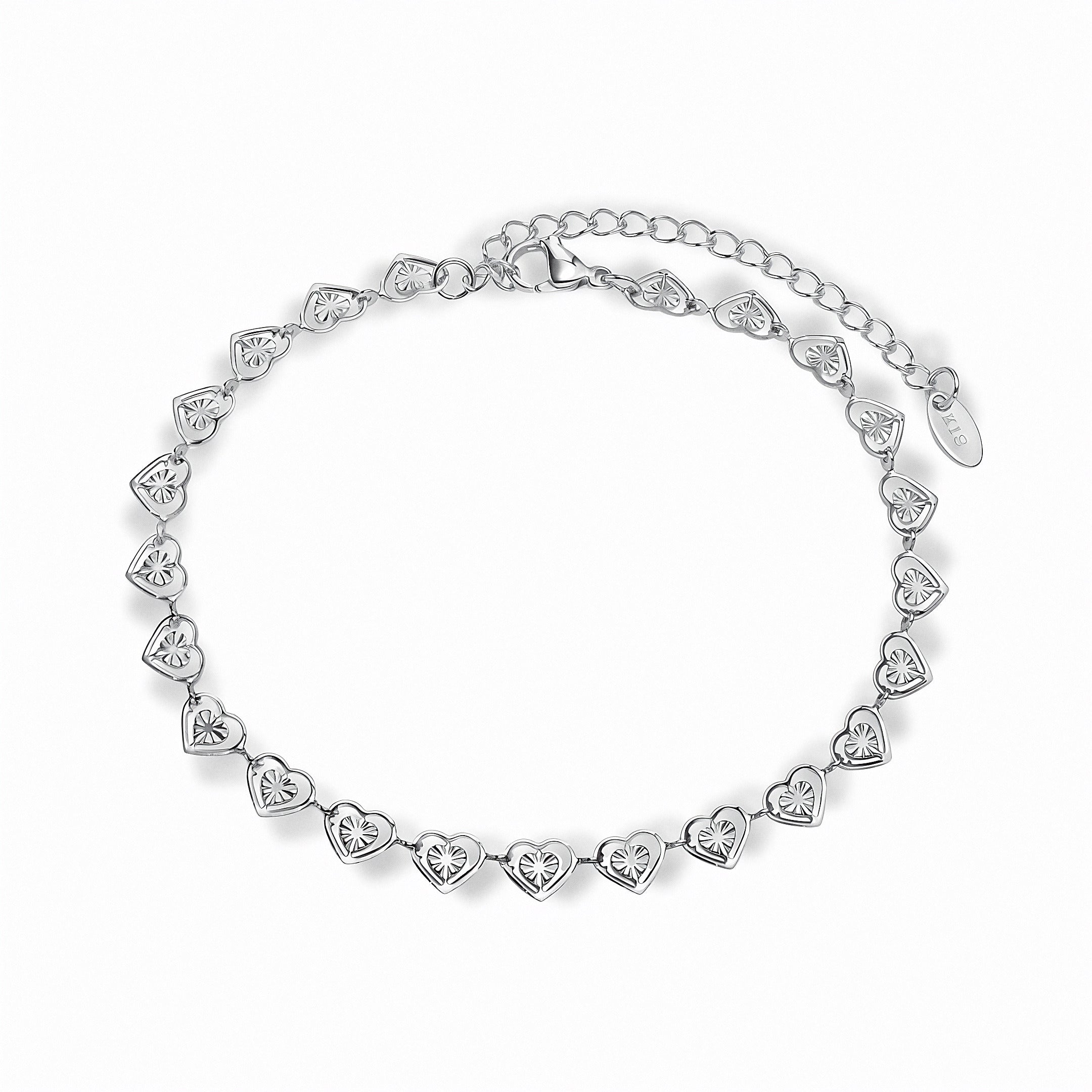 Glozya Heart Link Bracelet — studio product photo on white background