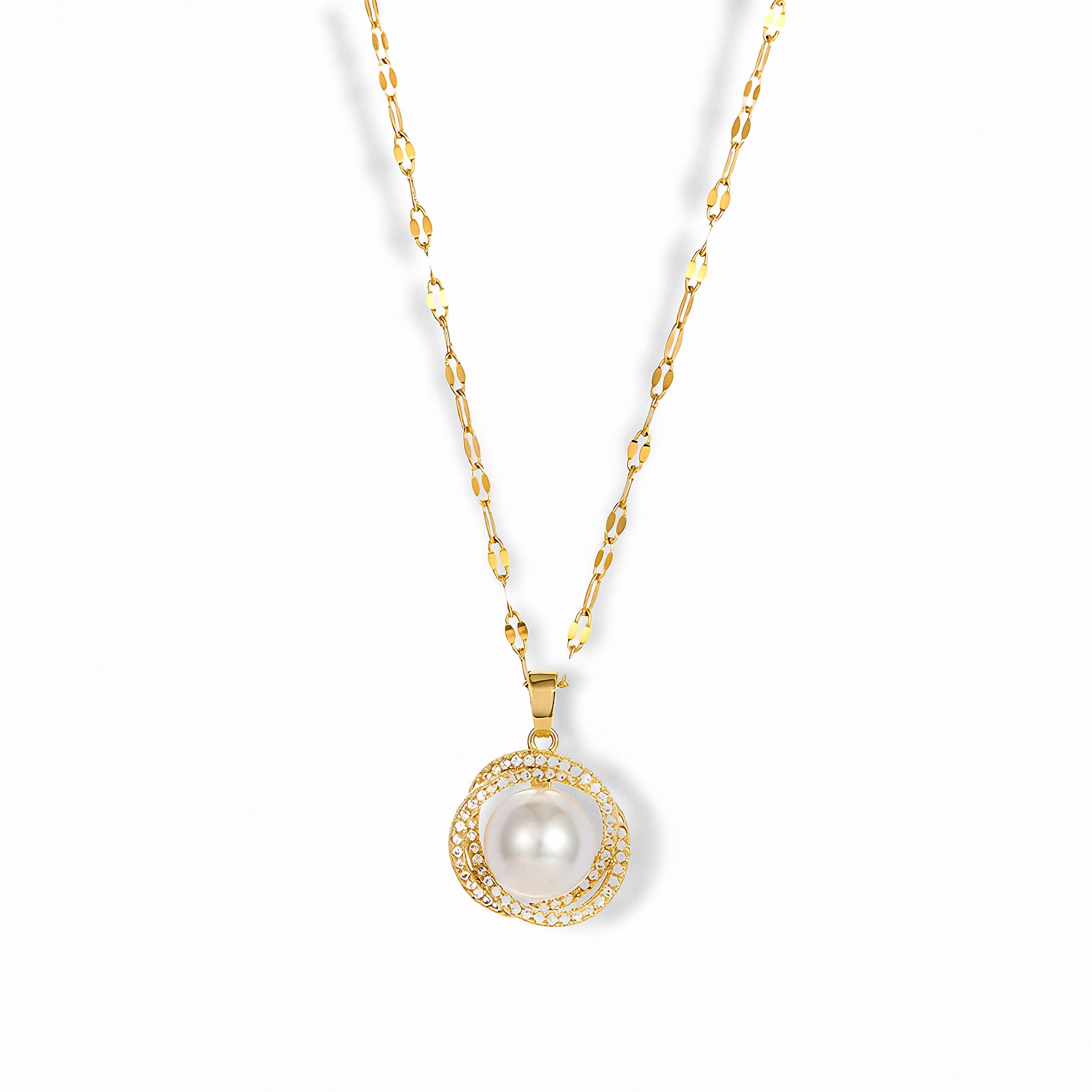Glozya Zircon Pearl Necklace — studio product photo on white background (detail view)